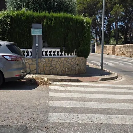 Casa Con Piscina Comunitaria