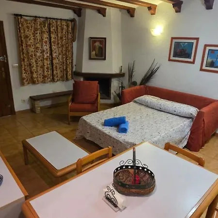 Semesterbostad Casa Con Piscina Comunitaria Denia