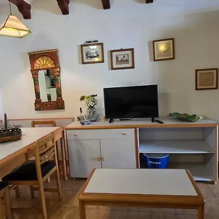 Casa Con Piscina Comunitaria *