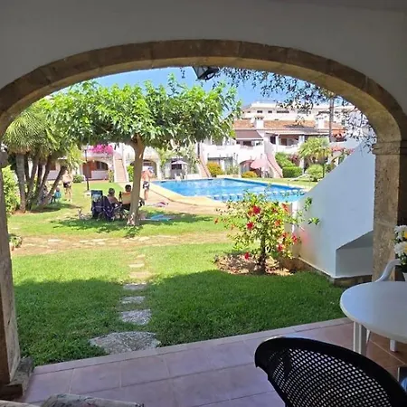 Casa Con Piscina Comunitaria Denia