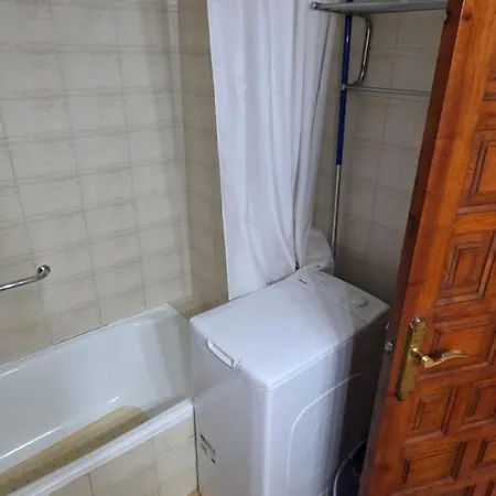 Casa Con Piscina Comunitaria