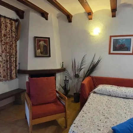 Casa Con Piscina Comunitaria